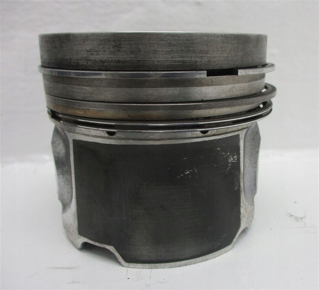 фото №7, Поршень mahle audi q7 4l 6.0 tdi v12 ccga 05a 83l98