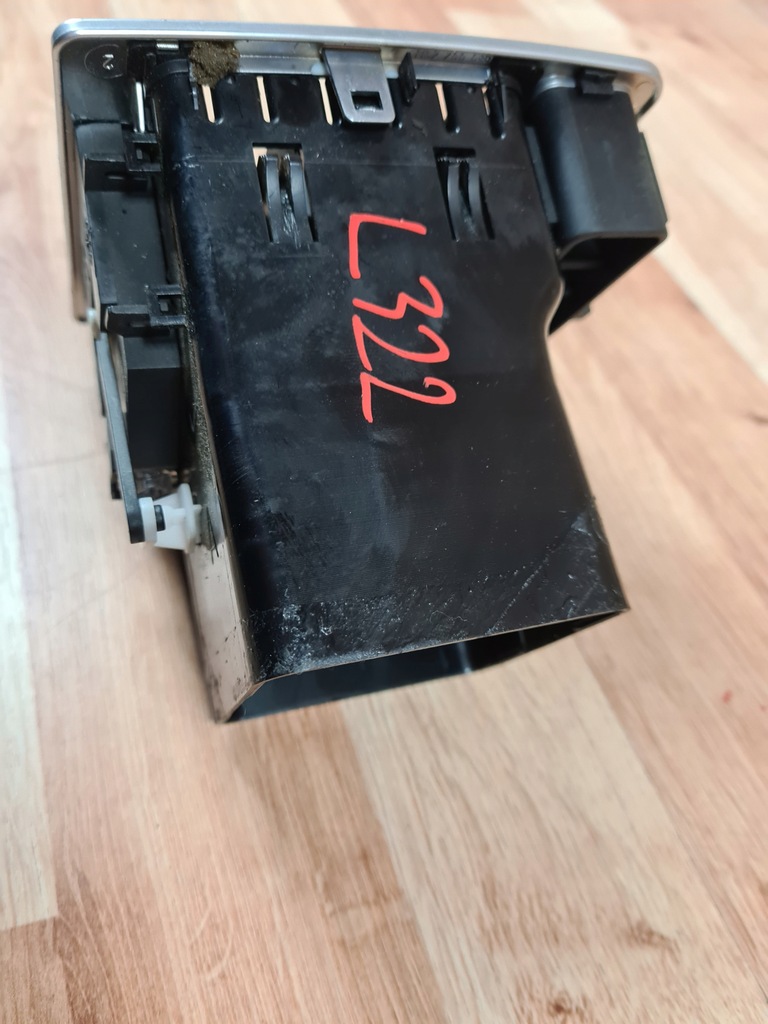 фото №4, Range rover l322 vogue решётка обдув левая правая