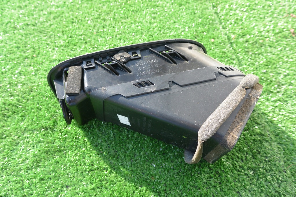 фото №6, Решітка обдув права ліва journey freemont kpl