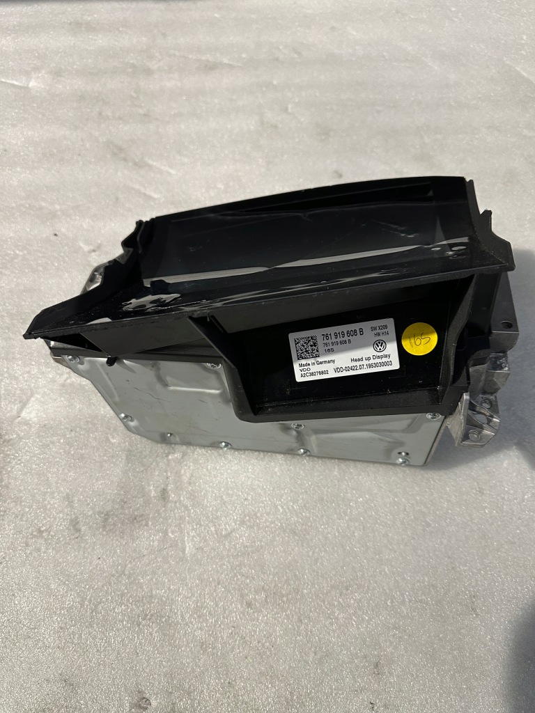 фото №1, ! дисплей hud 761919608b vw touareg iii cr оригинальный номер aso!