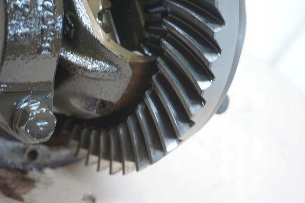 Isuzu trooper мост дифференциал головка задняя задний 4,3 43/10 84-91r Киев