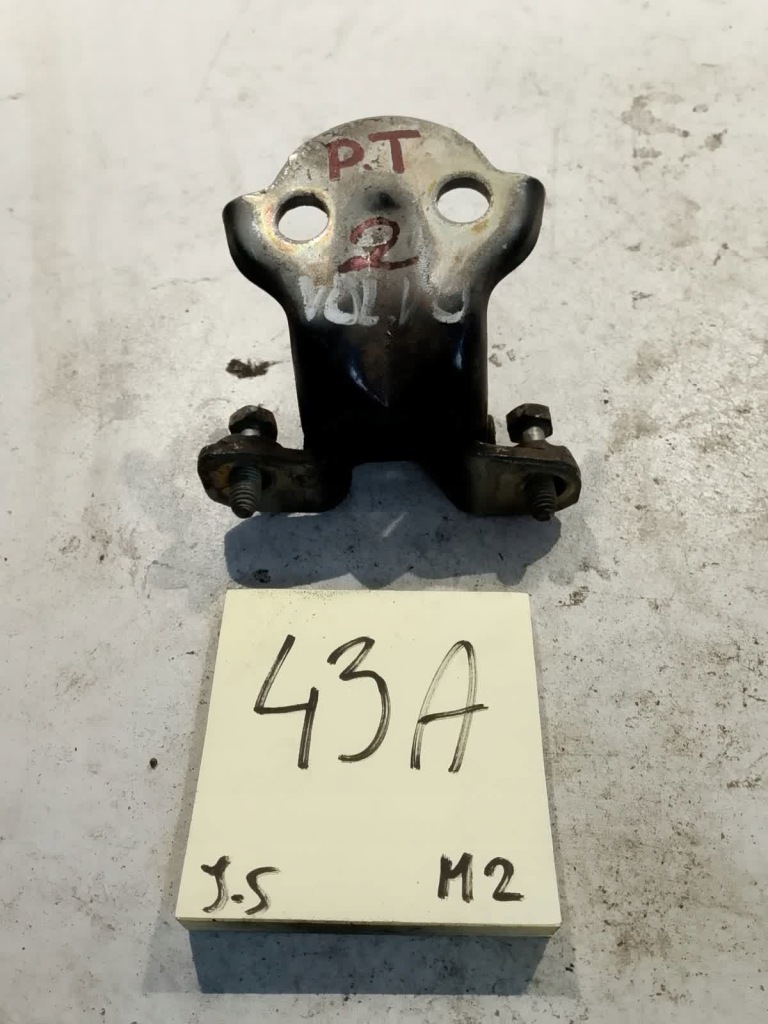 Купити Volvo s40 v40 30811913 петля двері правий задній