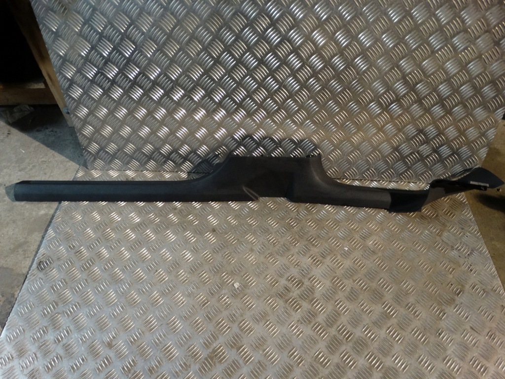 фото №1, Idealna защита порог правая vw golf viii 8 1