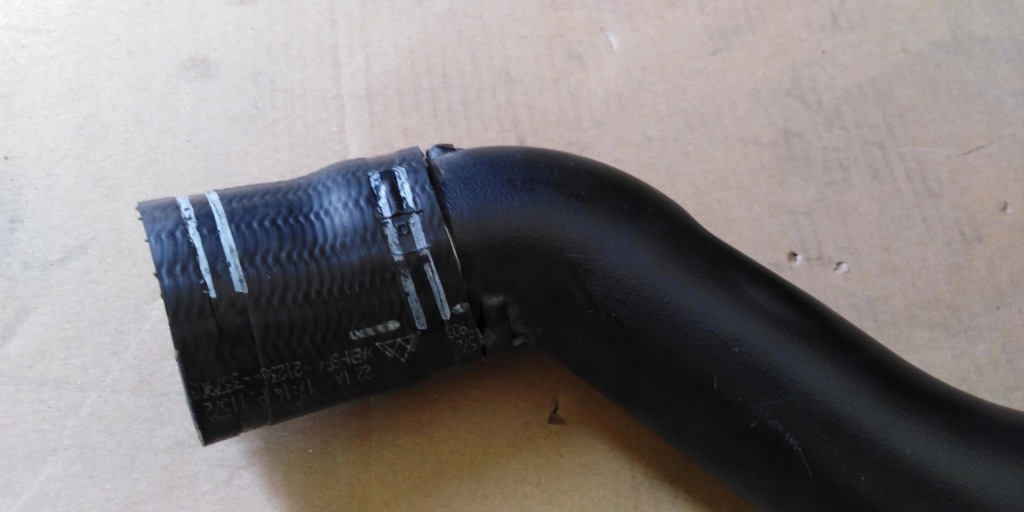 фото №4, Ferrari f8 труба шланг впуск воздуха 318185 337903