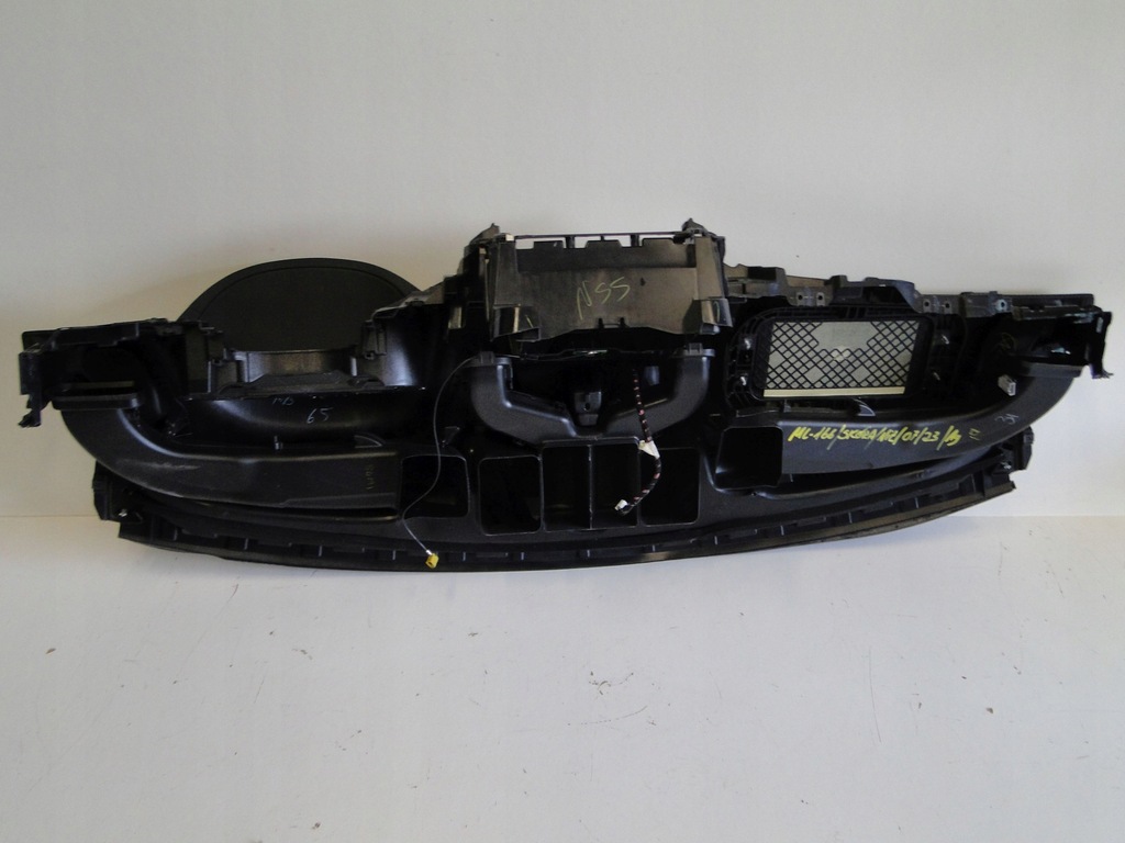 фото №12, Mercedes ml w166 166 консоль панель приладів панель приладів шкіра