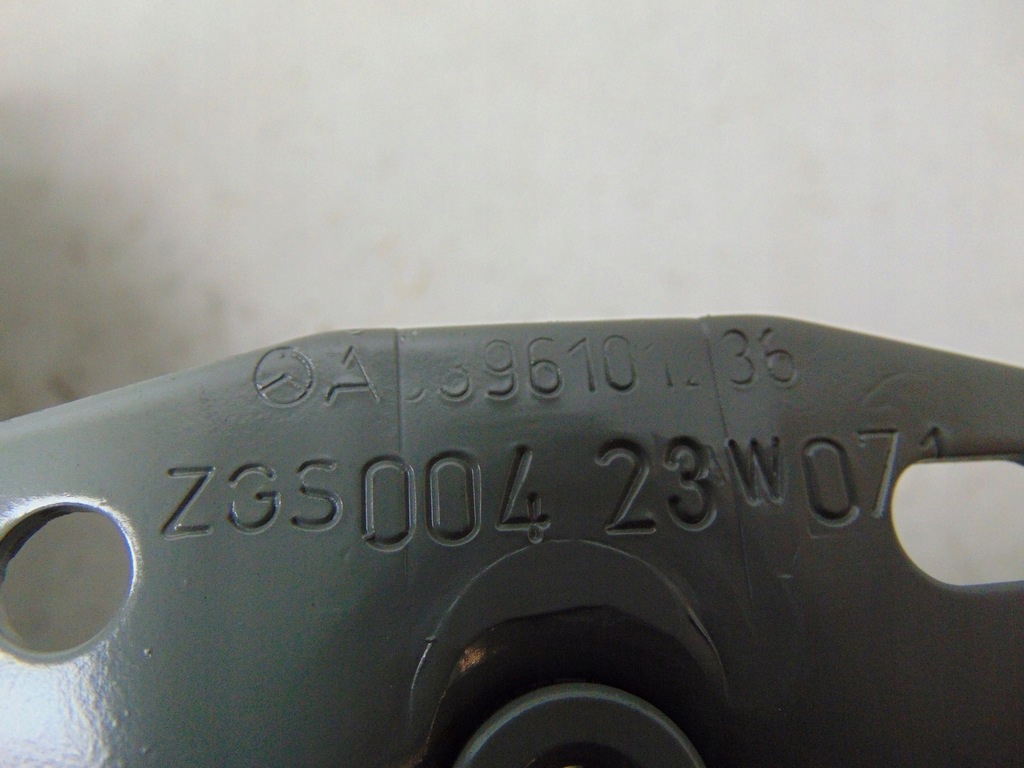 фото №9, Обшивка лист з'єднувальна mercedes vito 639 a6396101026