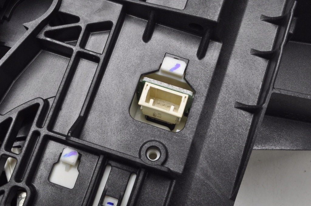 фото №10, Toyota c-hr вибірник домкрат коробки передач 75g591