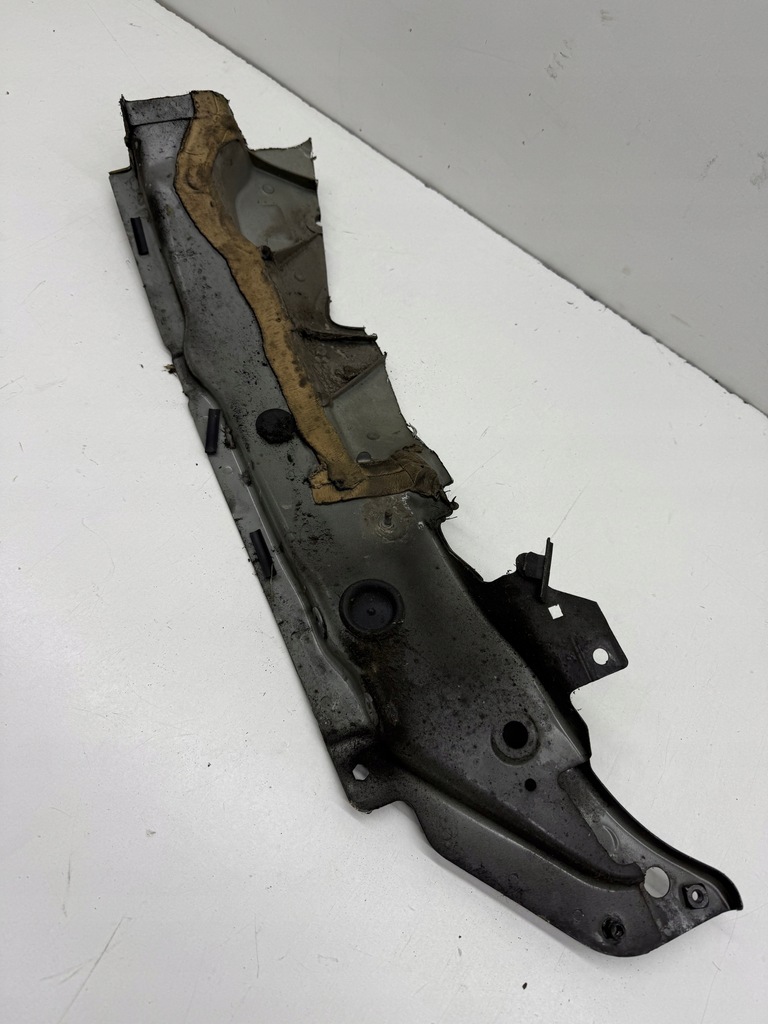 фото №7, Audi a6 s6 c7 четверть подкрылок кронштейн крыла левый перед ly9b