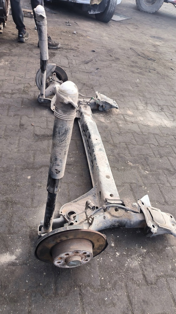 фото №7, Балка / підрамник задня 5q0501115 seat leon iii lift