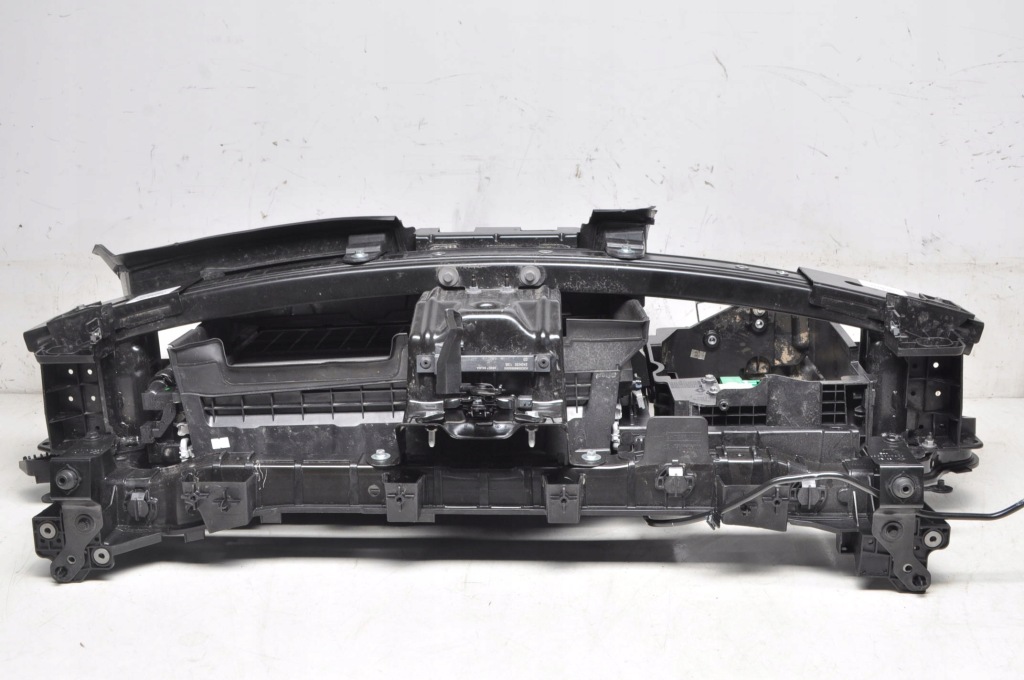 фото №16, Renault captur ii lift 24r 1.6 16v e-tech pas передній 214810845r 2141048