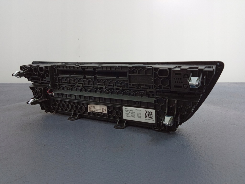 фото №3, Bmw 7 g11 g12 lci панель радио кондиционера 5a480c8