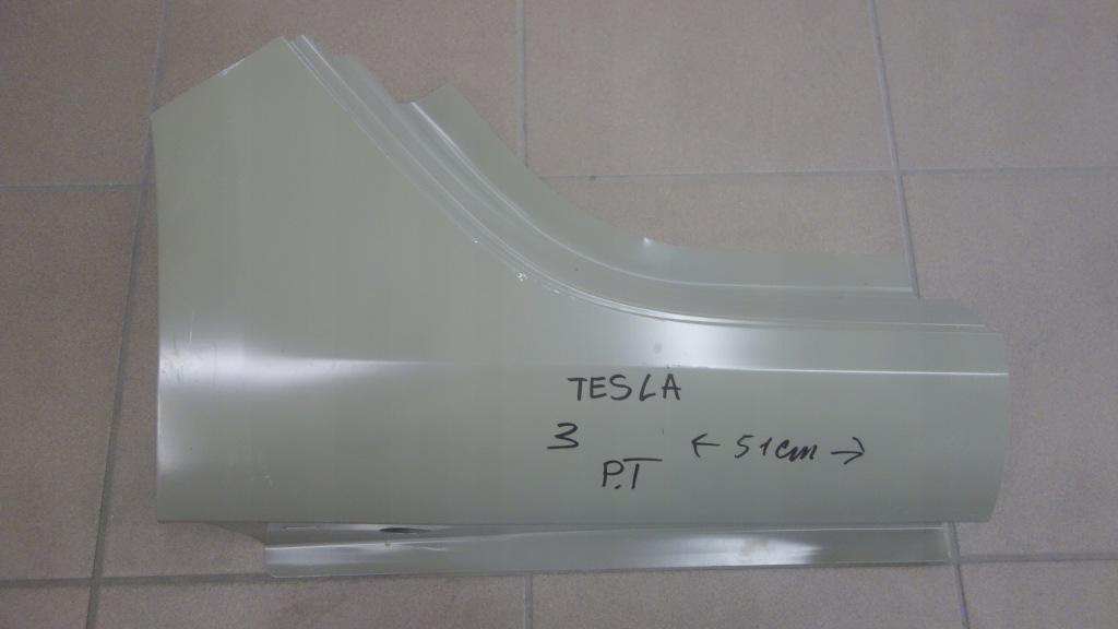 Купить Порог стойку правый задний  tesla model 3 1073678-st-b