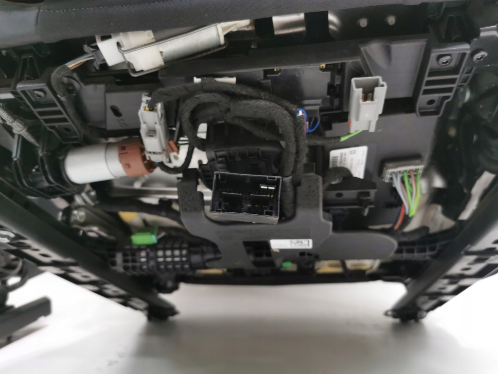 фото №8, Сидіння оббивка 7 осіб r design volvo xc90 ii europa