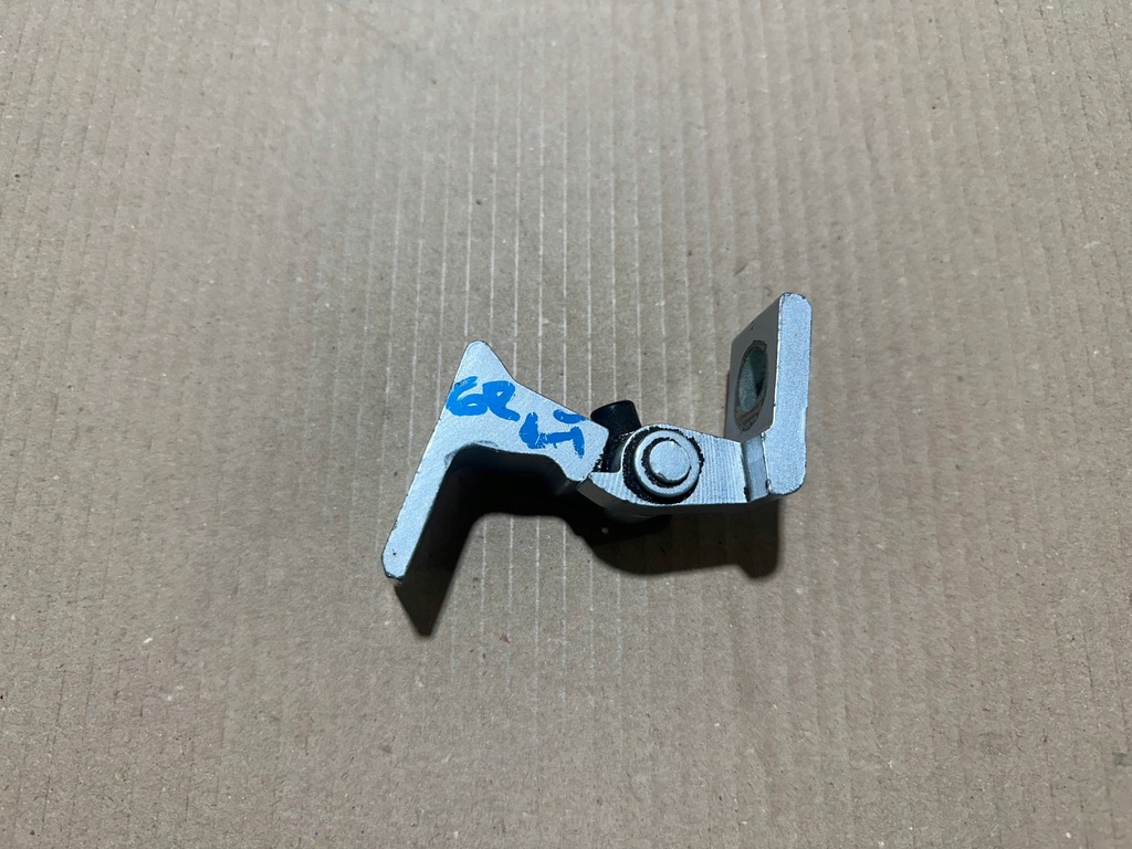 фото №6, Vw sharan петля дверь левый перед 7n0831401