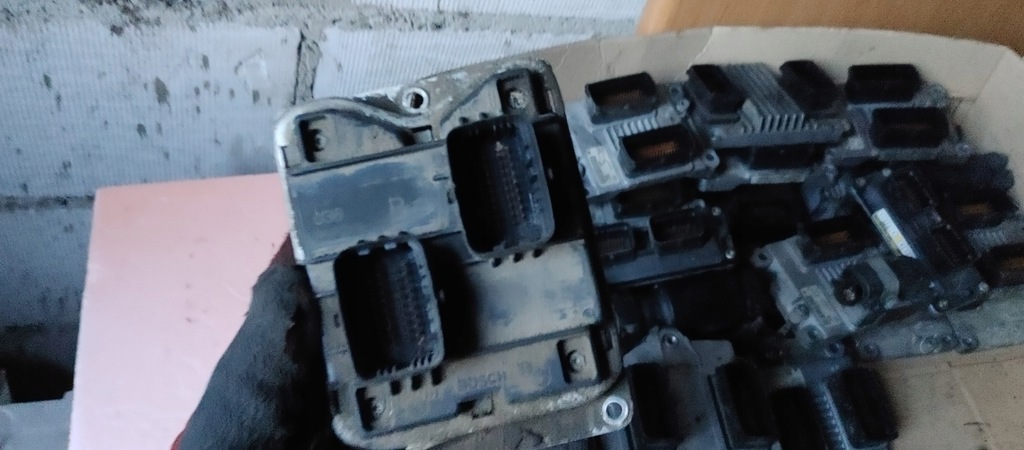 фото №1, Бортовий комп'ютер alfa romeo 146 блок керування оригінальний номер 0261204943