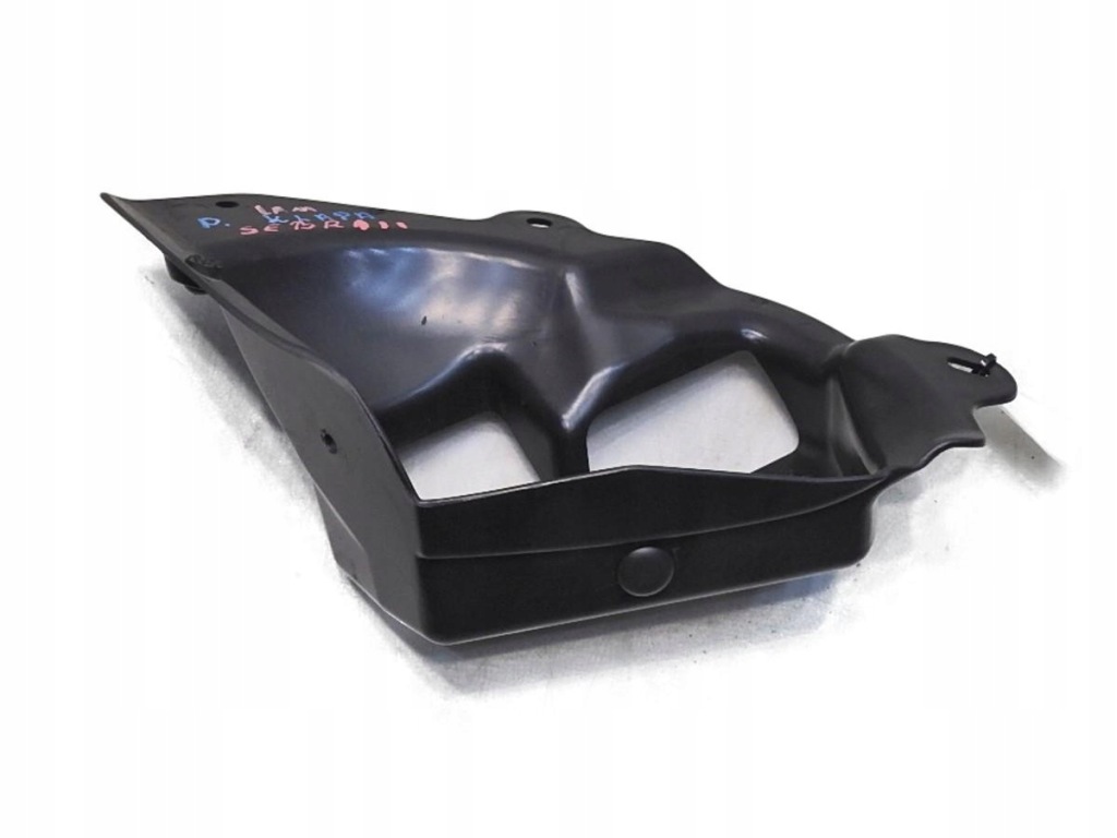 фото №1, Защита лампы правый задняя chrysler sebring iii cabrio