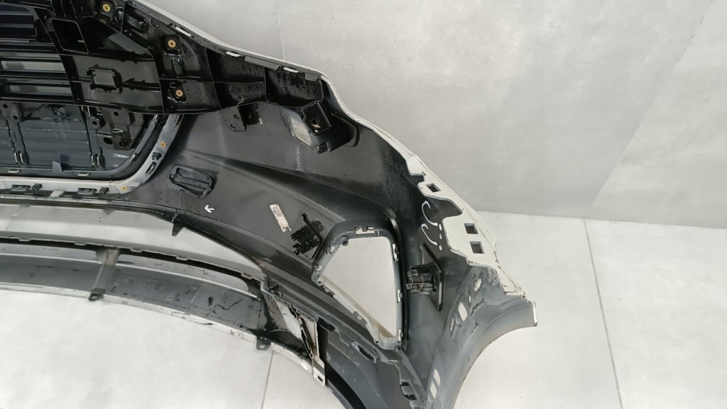 Бампер перед передний audi e tron etron 4ke 18-22 Оригинал