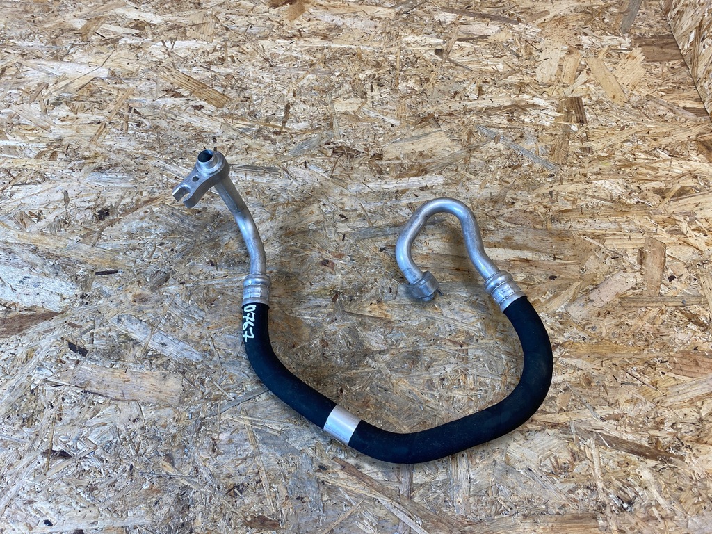 фото №1, Wąż шланг труба кондиціонера mercedes w205 w213 w253 a2058306501