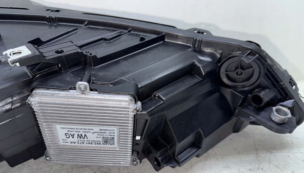 фото №7, Vw golf 8 r lci лампи перед matrix led iq light black чорні повний