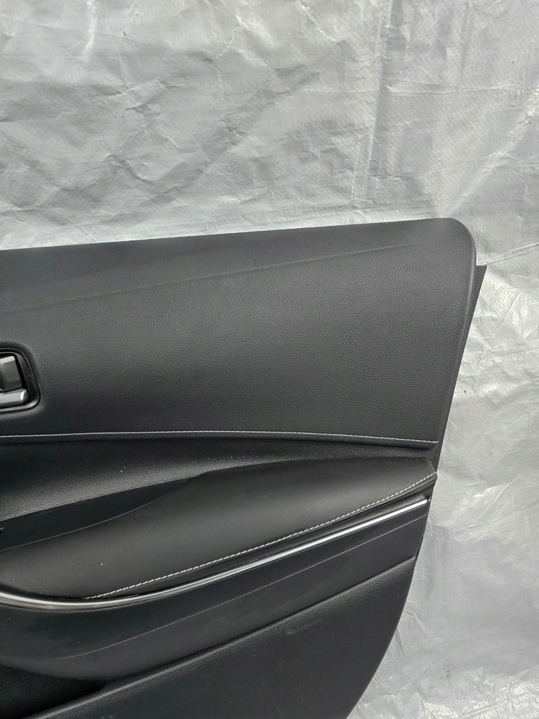 фото №8, Обивка обшивка дверь правое передние toyota corolla e21 67611-02860
