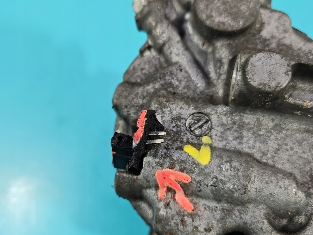 Компрессор кондиционера компрессор skoda superb iii sb5-191931 5q0816803 Доставка