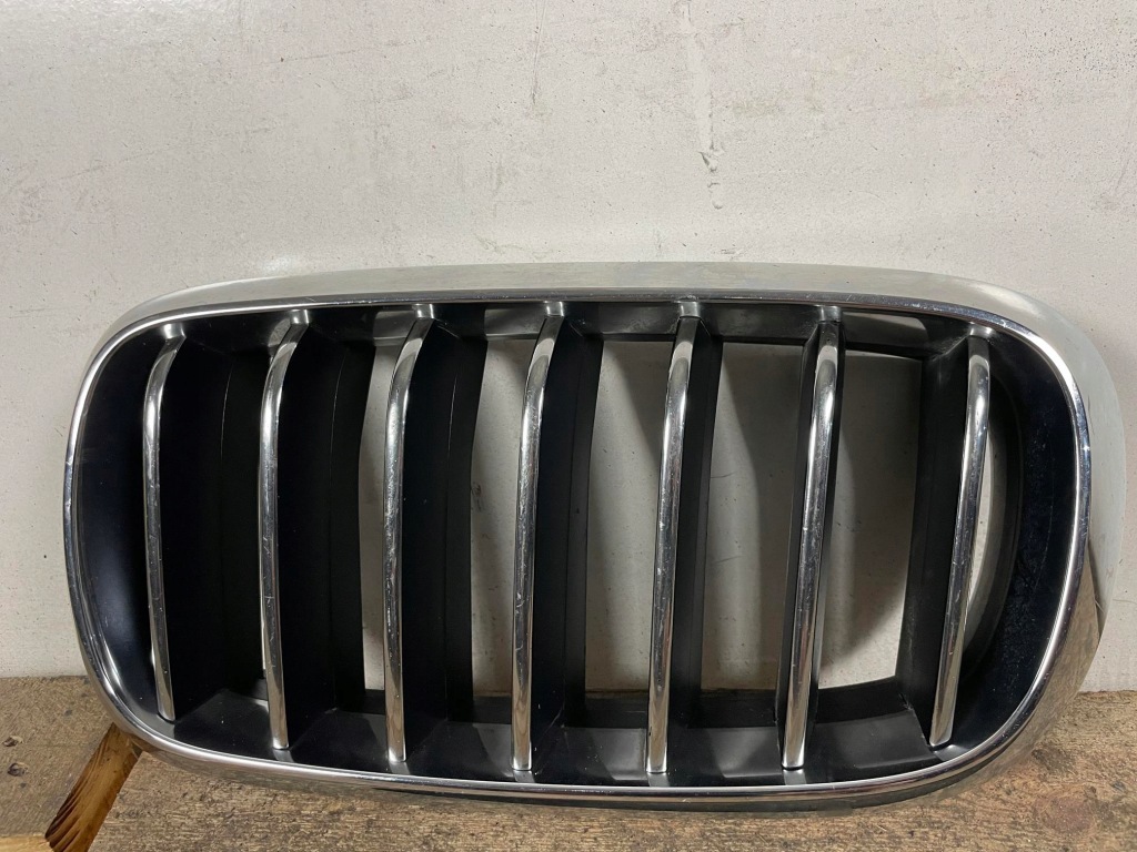 фото №1, Решётка радиатора решётка радиатора бампера левая bmw x5 f15 cala ladna