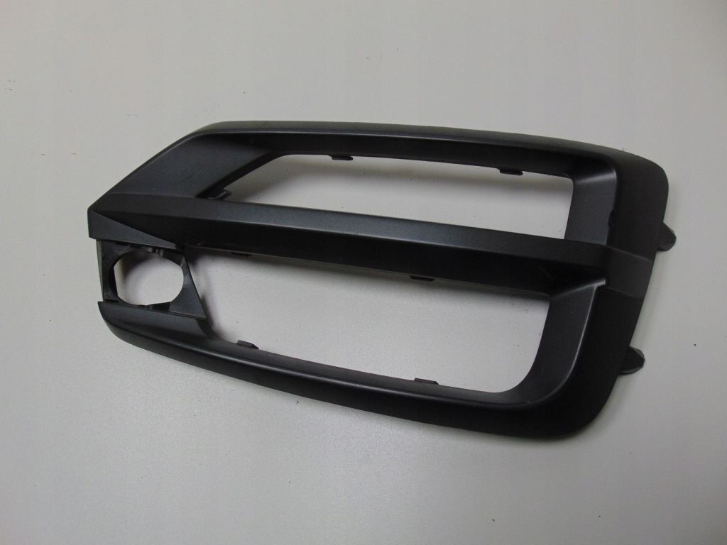 Купить Решётка w бампер правая audi q3 ii 8u0807682n