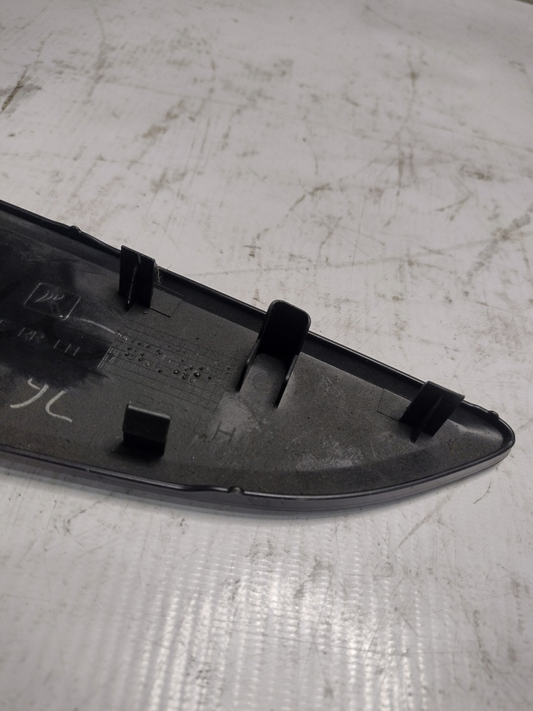 фото №6, Молдинг обшивка левый задняя nissan qashqai j11 оригинальный номер 826834ea1ax