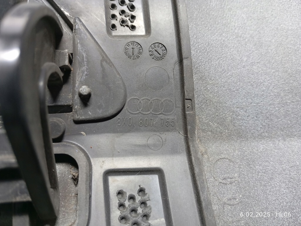 фото №13, Уголок бампера левый перед audi a1 8x0 10-14