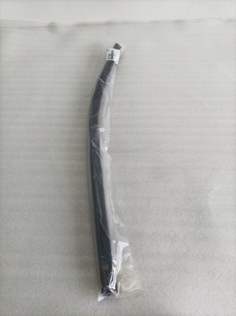 фото №1, Kia stonic молдинг крыла левый задняя 87734-h8400