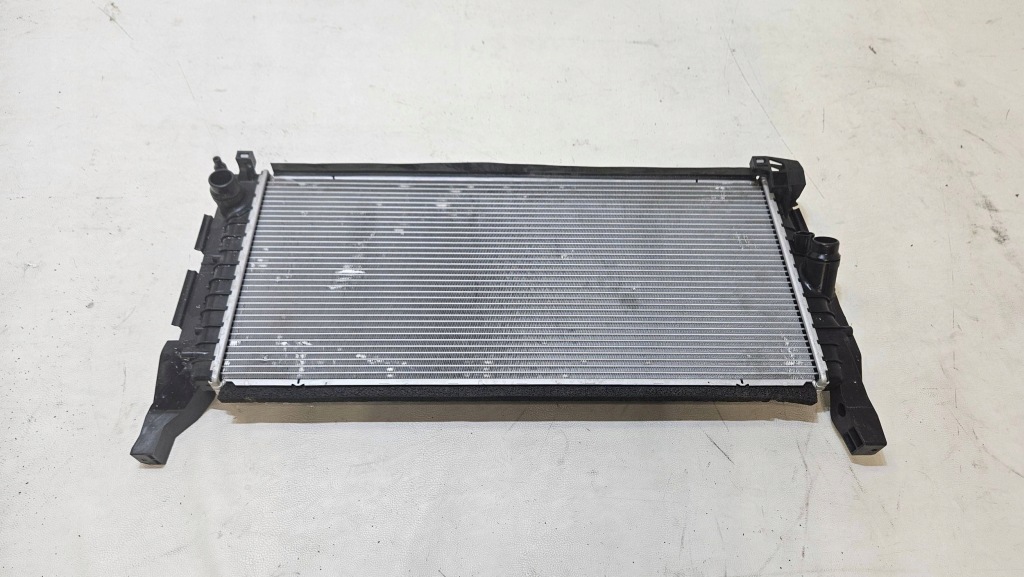 Радіатор води кондиціонера bmw mini 8586321 9271207 Зі Шроту