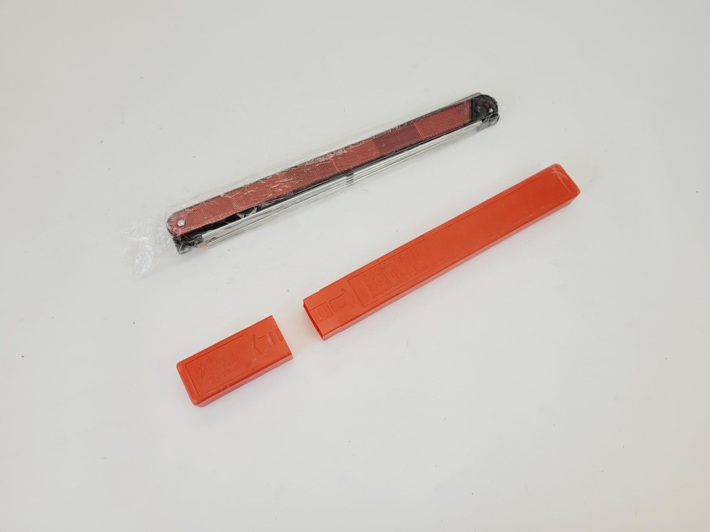 фото №1, Треугольник предупредительный citroen berlingo iv 2018-