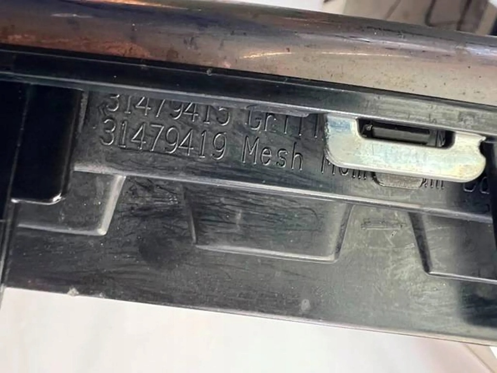 фото №8, Volvo xc40 17-20 решётка радиатора решётка радиатора бампера радиатора перед 31479419