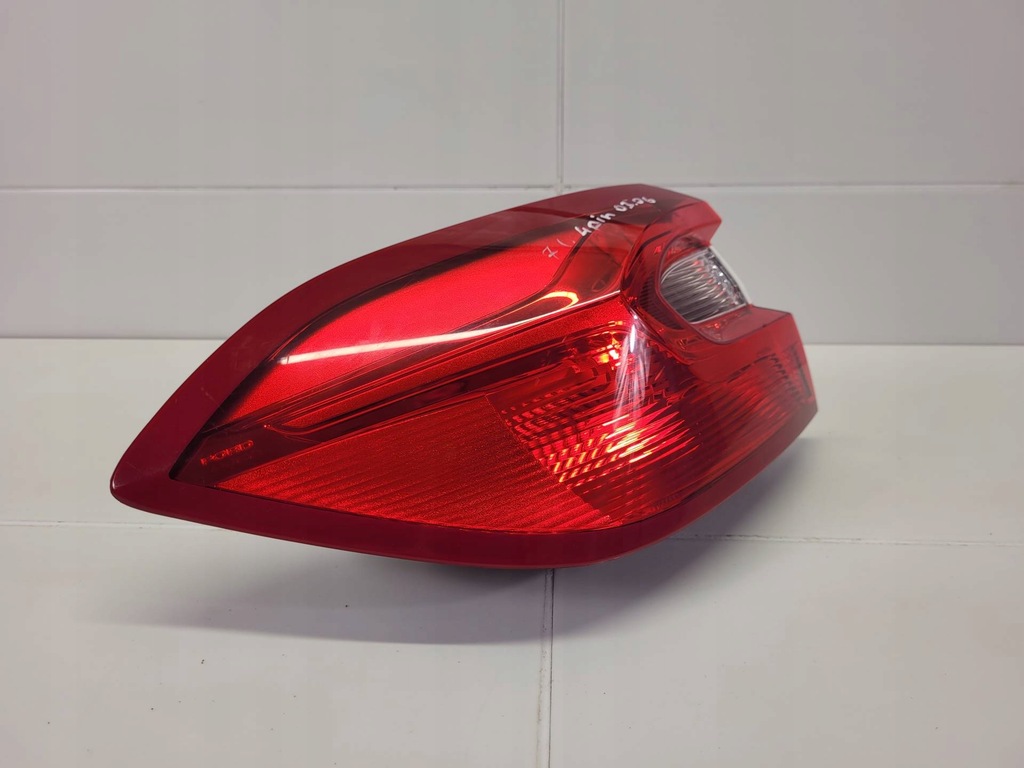 фото №11, Лампа задняя левая сторона ford fiesta 7 2019 h1bb13405 bh