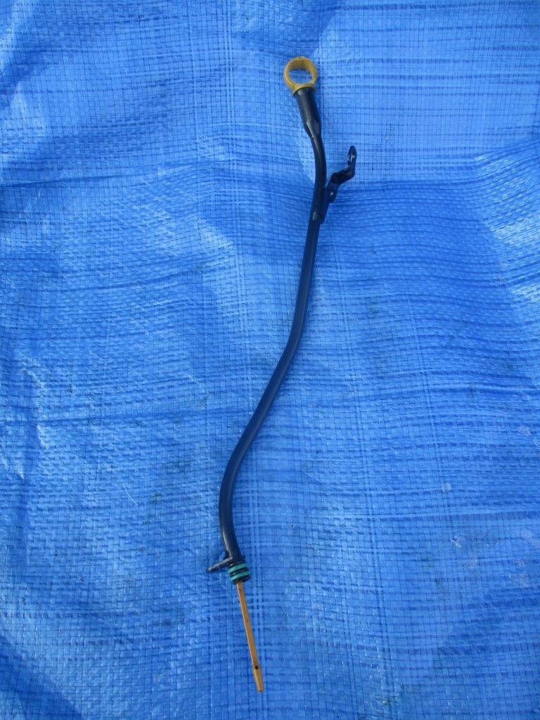 фото №1, Щуп щуп масла 1.0 1.2 vti citroen peugeot