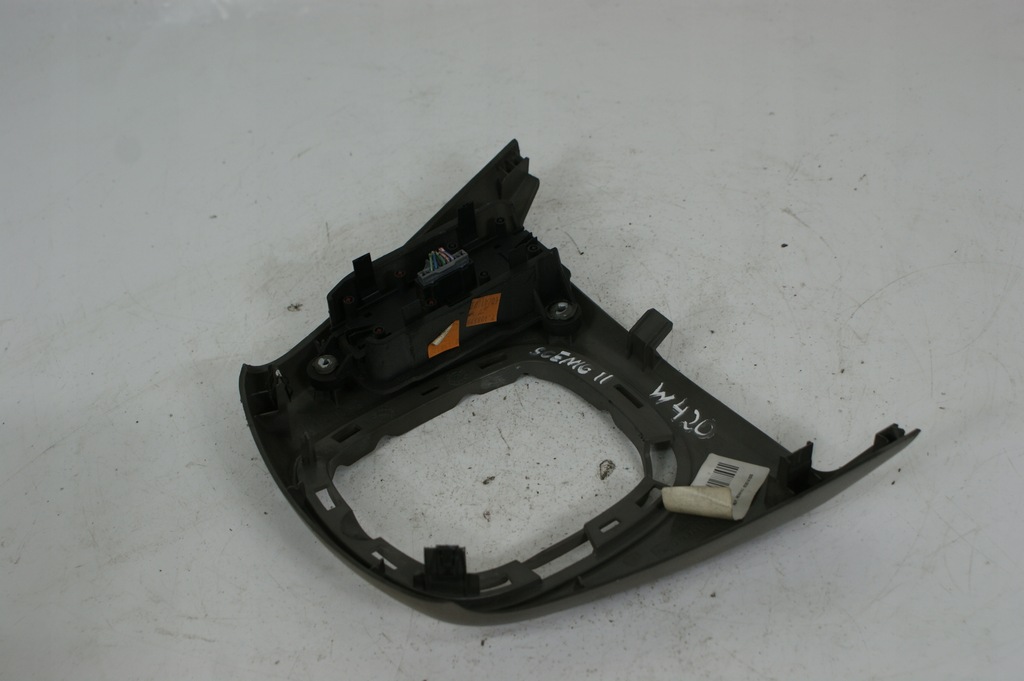 фото №10, Рамка чехол рычага переключения передач переключения передач кнопки renault scenic ii 8200095493