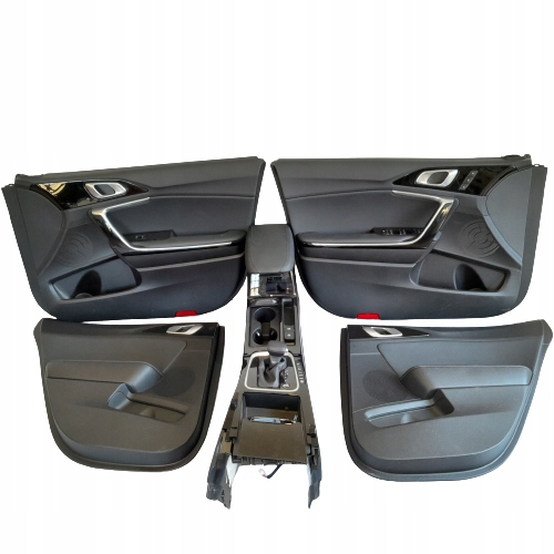 фото №13, Kia ceed iii kombi hev шкіра сидіння заднє сидіння обшивки тунель комплект підігрів вентильований