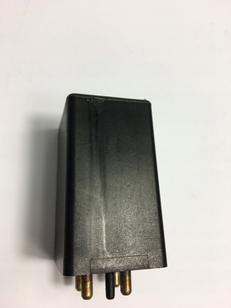 Mercedes w124 c klasa w202 реле свеча накаливания kick down 0035455005 Недорого