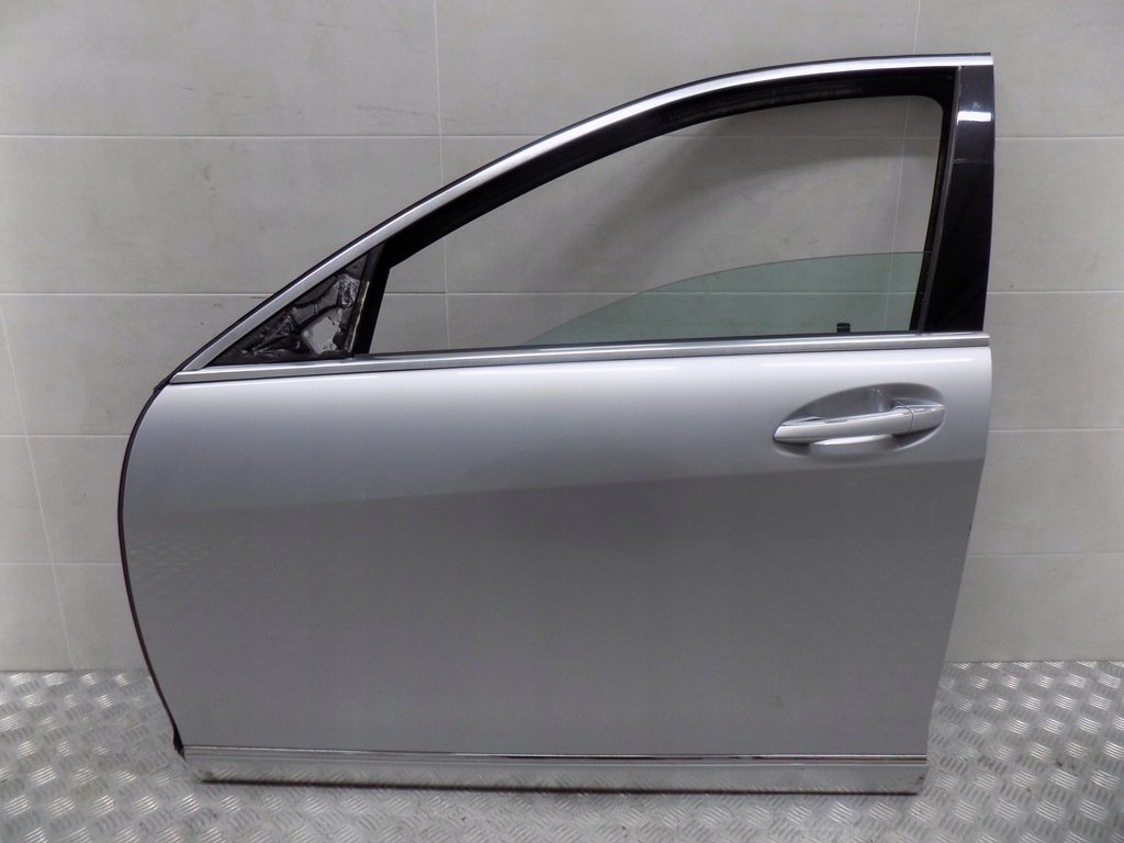 фото №1, Mercedes s-klasa w221 дверь передние левая c775