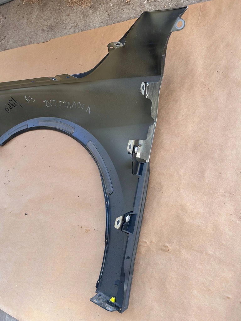 фото №12, Крила правий перед передній 8v5821106a audi a3 8v