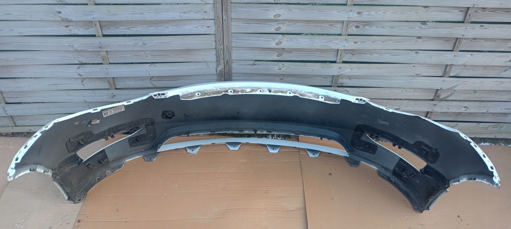 Бампер перед передний tesla model y 20-24rok 1540104-06-c оригинал Цена