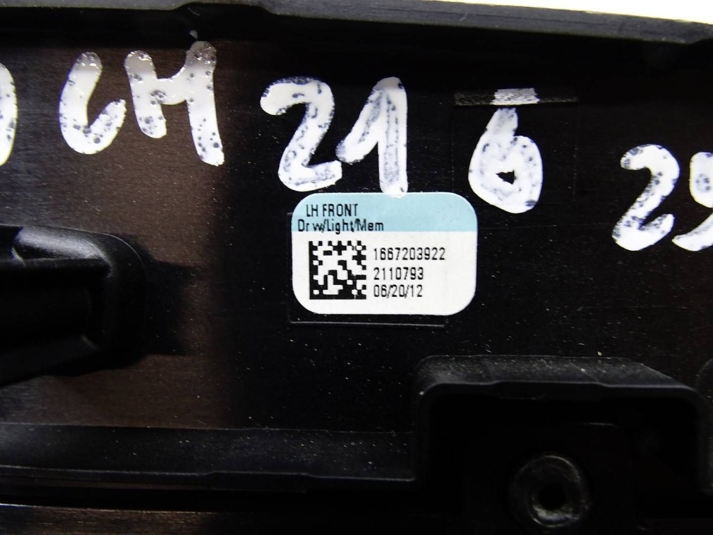 фото №9, Молдинг двері лівий перед ліва mercedes ml w166 1667204022