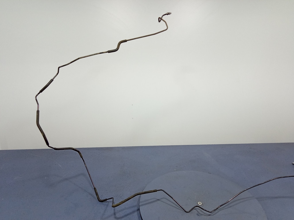 фото №5, Mercedes gls x166 шланг гальмівний жорсткий правий перед a1664208426