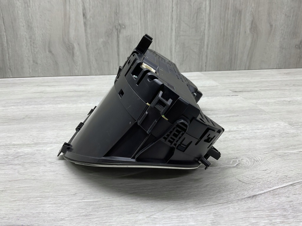 Mercedes-benz b w246 w242 2012 перед счетчик / спидометр с Разборки