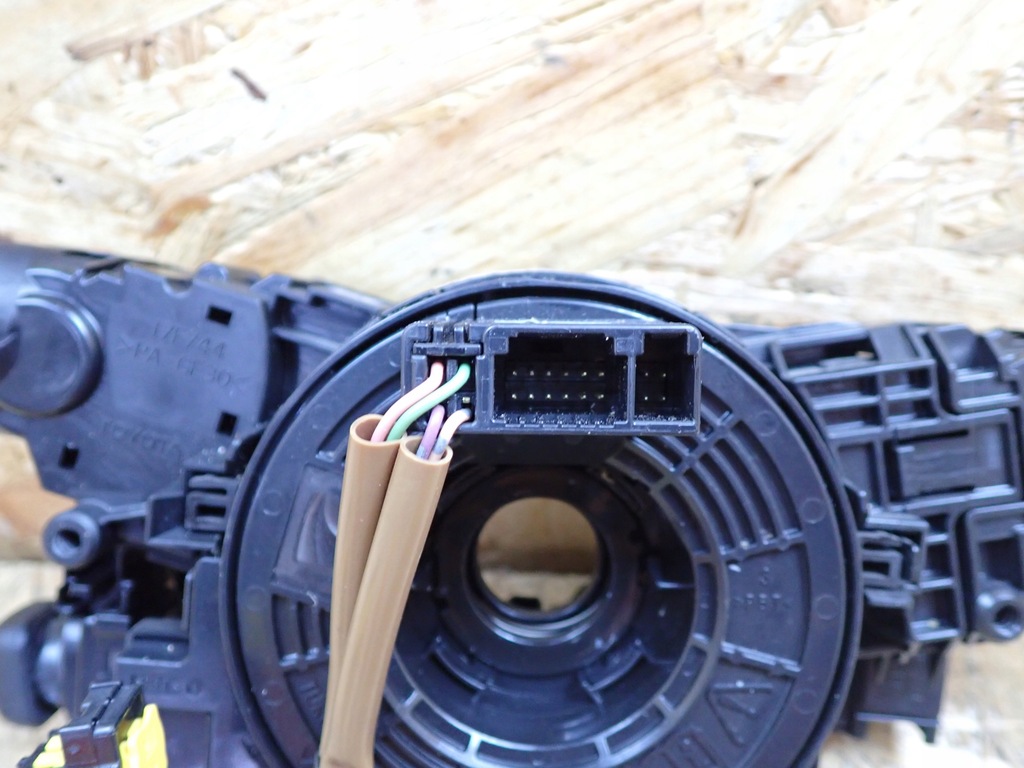 фото №5, Переключатели подрулевой переключатель lexus is iii 200t 300 2018 europa 89245-30130