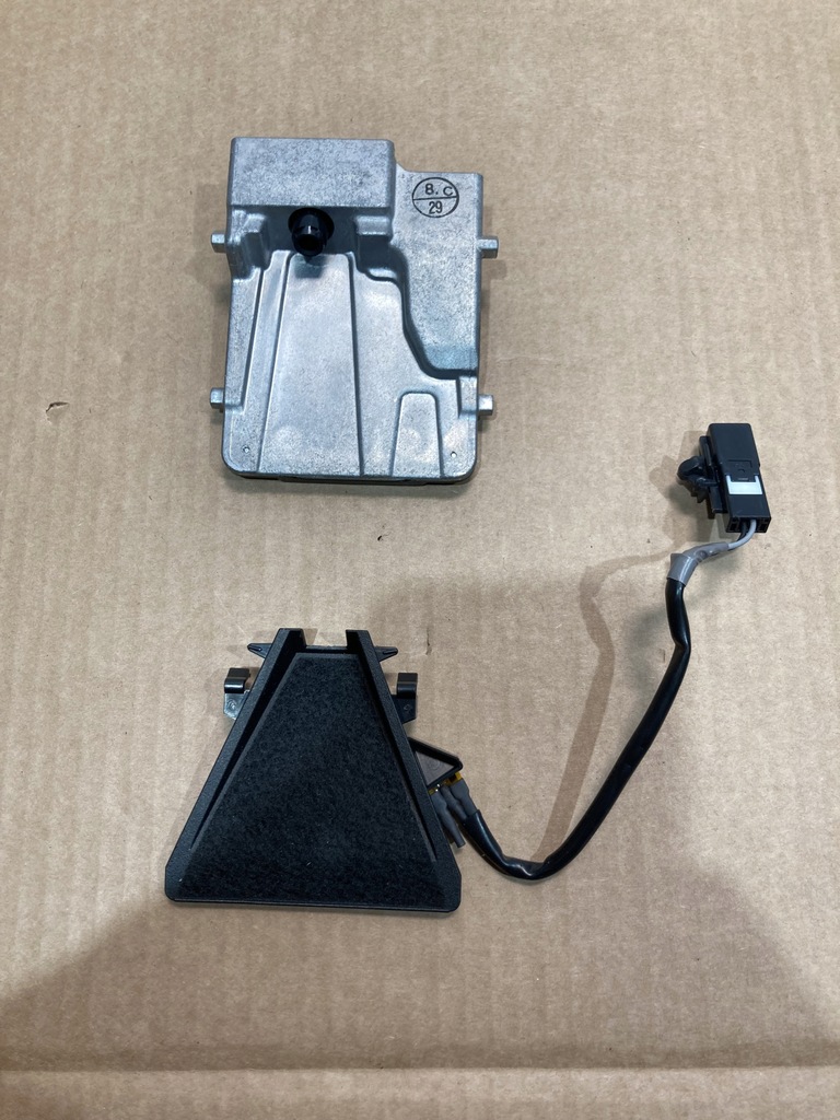 фото №2, Камера радар lexus nx300h 15-