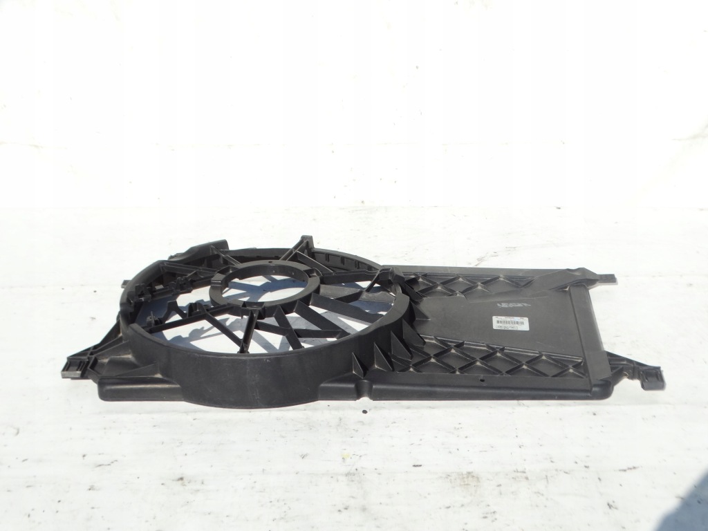 фото №1, Корпус вентилятора ford focus mk2 3135103905