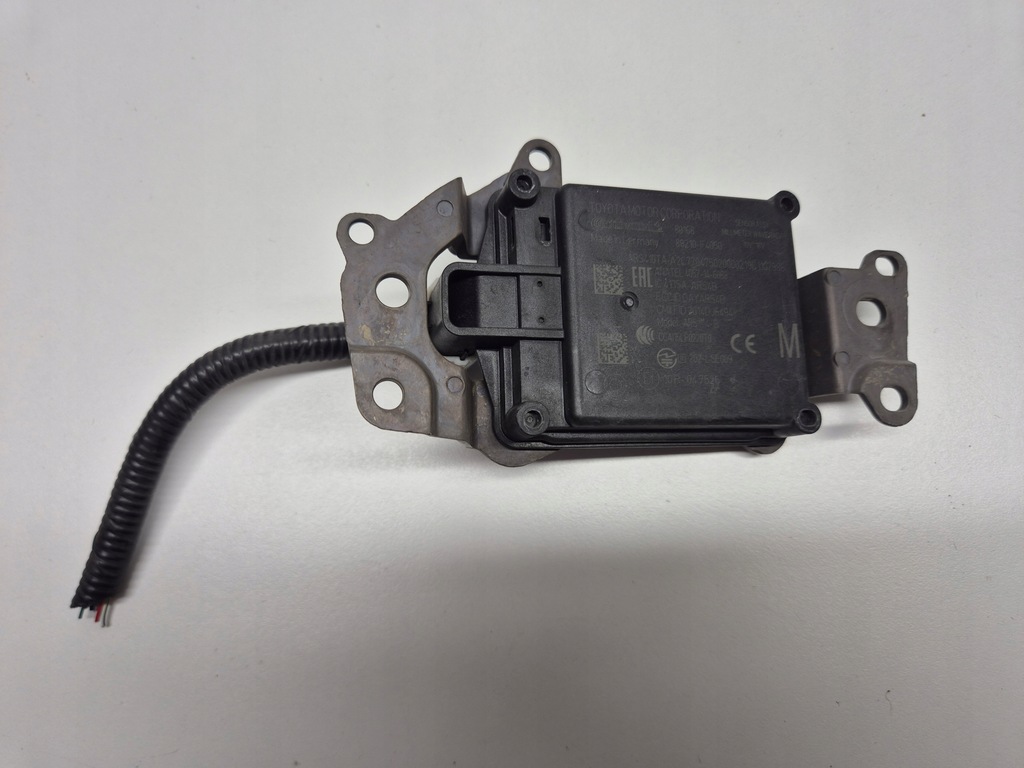 фото №1, Toyota c-hr chr lift радар датчик 88210-f4050 оригинал 2020-