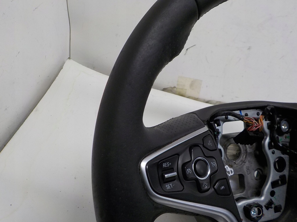 фото №10, Opel insignia воздуховод колесо 23191532