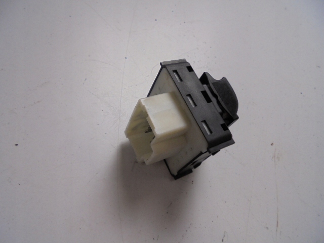 фото №3, Панель окон левый перед citroen c4 cactus przed lift 2014 rok